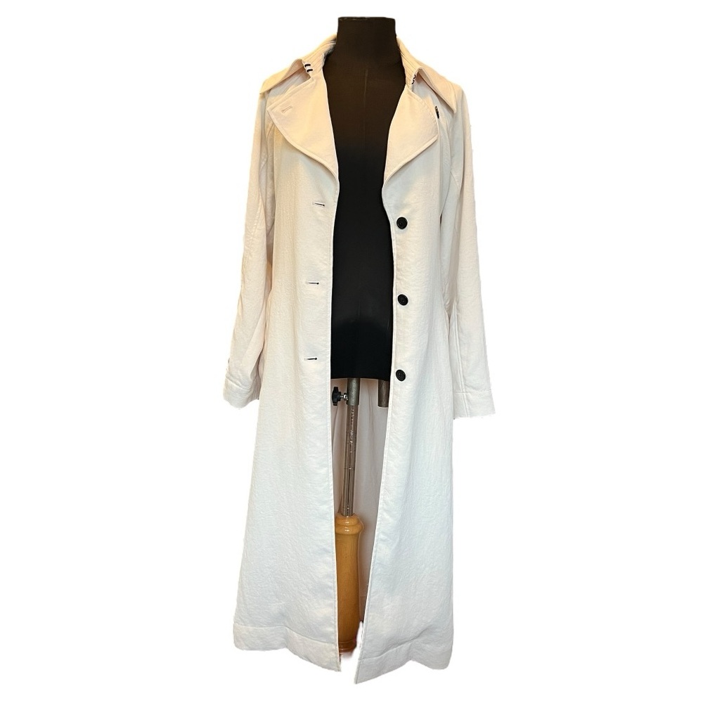 🤍𝐖𝐈𝐋𝐅𝐑𝐄𝐃 Quilted Day Trench Coat — Rare Edition — Cream
